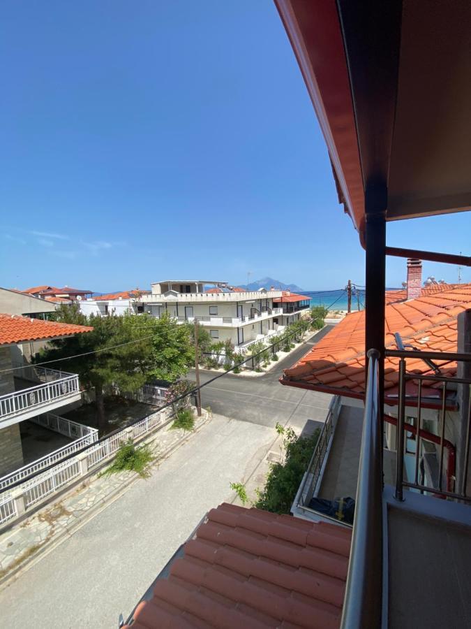 House Kiratsi Sarti Exterior foto